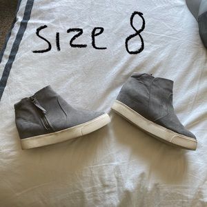 Sneaker wedges